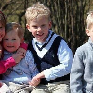 Meet your Posher, Julie